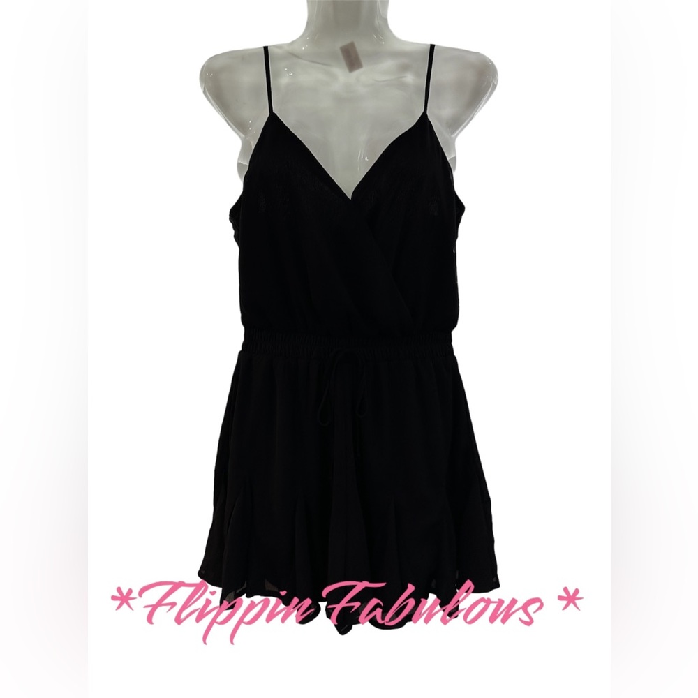 Blue Rain ~Francesca’s Black Flowy tank Romper size small